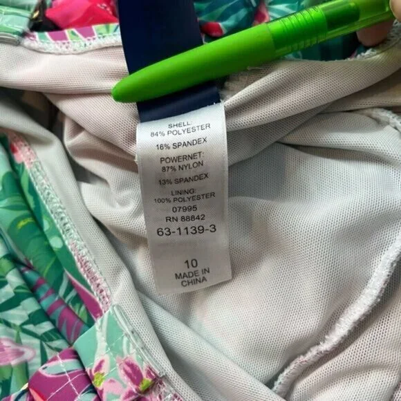 Swimsuits For All Women's Twist Front V-Neck Swimdress Hawaiian Floral Size 10 - Picture 11 of 16